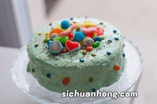 糖果蛋糕怎么做的视频教程