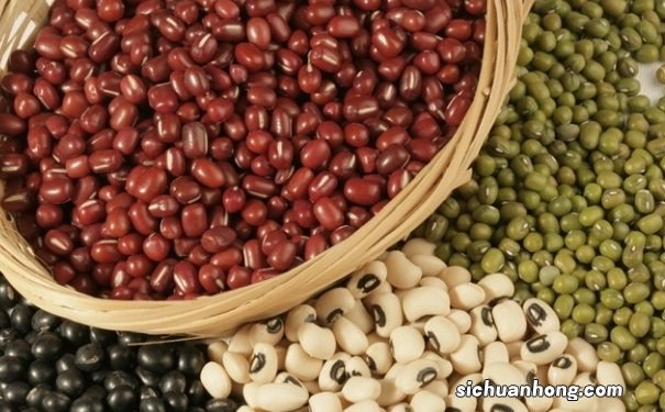女性皮肤粗糙吃什么？哪些食物能改善皮肤粗糙？