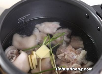 电压力锅焖猪脚黄豆要多久