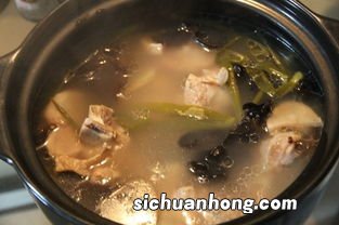 猪骨煲汤煲多久