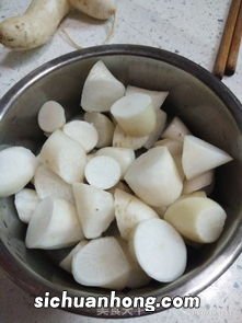电饭煲煮牛腩要煮多久
