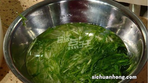 请清蒸鱼怎么做窍门