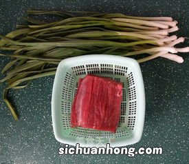 青蒜炒牛柳怎么炒