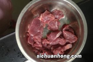 渣渣肉蒸多久