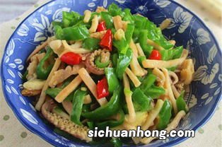 青椒鱿鱼怎么炒