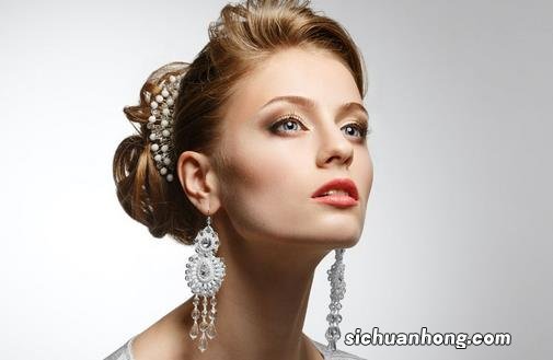 卸妆油彻底卸妆的3大谜团怎么用 卸妆油彻底卸妆的3大谜团