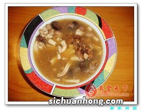 筒子骨髓炖花生有什么作用