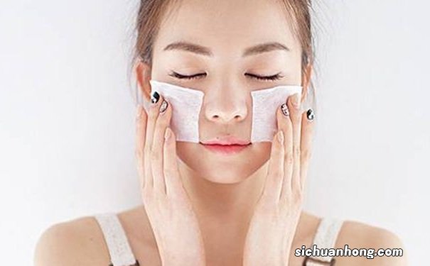 使用化妆水的误区有哪些？使用化妆水常见的误区