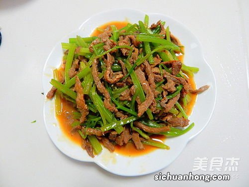 芹菜炒牛肉丝怎么做