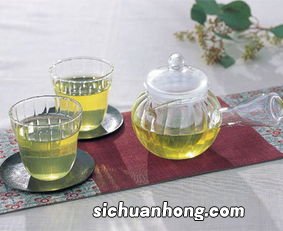 玻璃茶具放什么地盘好