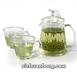 玻璃茶具放什么地盘好