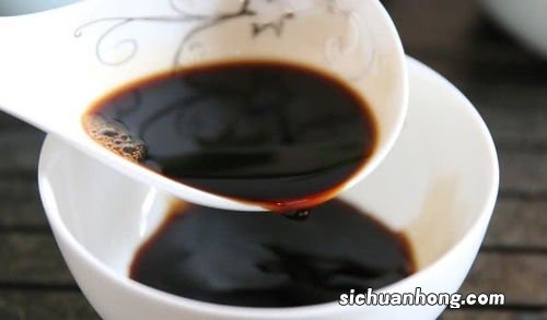 回锅肉用什么生抽还是老抽