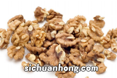 乌鸡汤要怎么炖才好喝呢?哪些人不宜喝乌鸡汤?