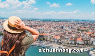 丽江旅游需要带什么东西 丽江旅游需要带的东西有哪些