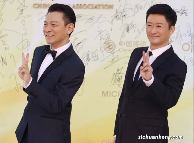 吴京刘德华谈《流浪地球2》:15米水深拍戏很恐惧,会有第三部