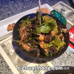 竹丝鸡吃了有什么好处