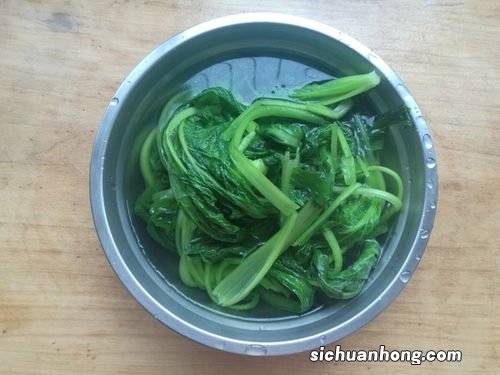 牛肉青菜馅怎么调