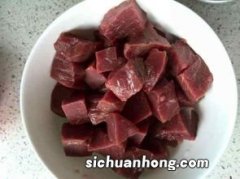 牛肉红胡萝卜怎么做好吃吗