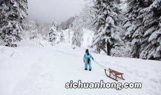 梦到雪山是什么意思 做梦梦到雪山是什么意思