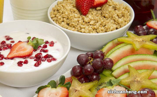 养肺润颜的食物有哪些?吃什么养肺润颜?