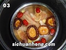 电饭锅炖鸡多久