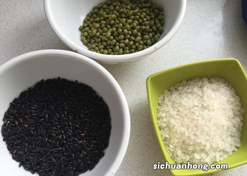 早餐黑米粥配什么