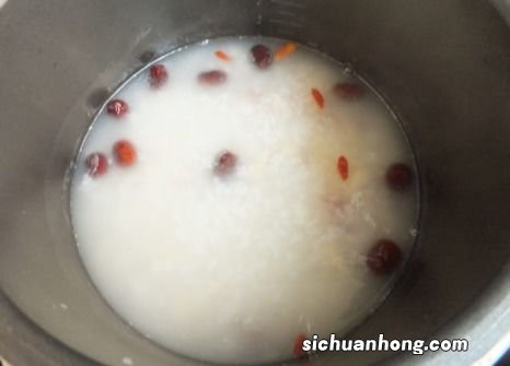 百合煮粥前浸泡多久