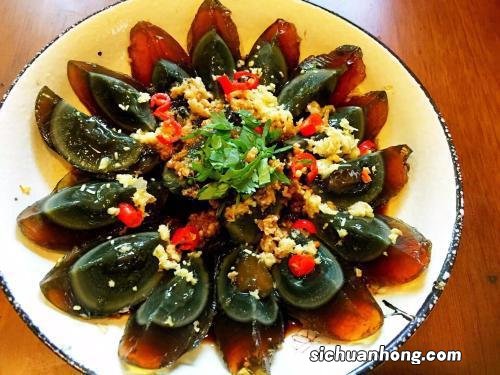 黄金皮蛋腌制多久能吃吗