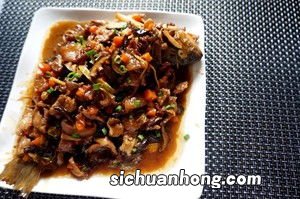 油炸红烧鱼怎么不粘锅