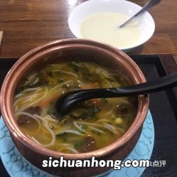 牛肉米线汤用什么锅好