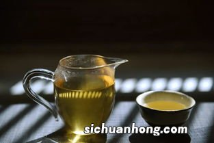我什么喝茶容易饿