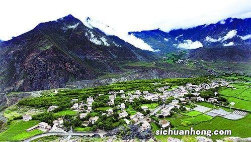 巴塘,这个藏在甘孜州西部的小城,究竟还有多少惊喜