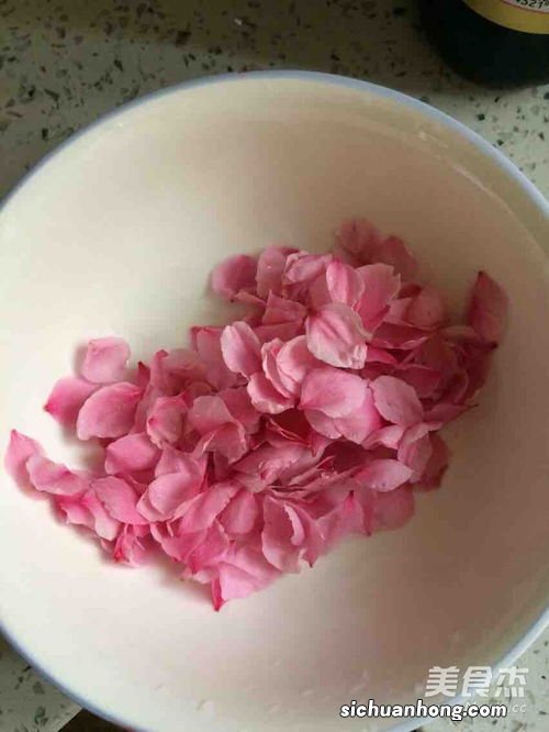 做桃花粥需要什么