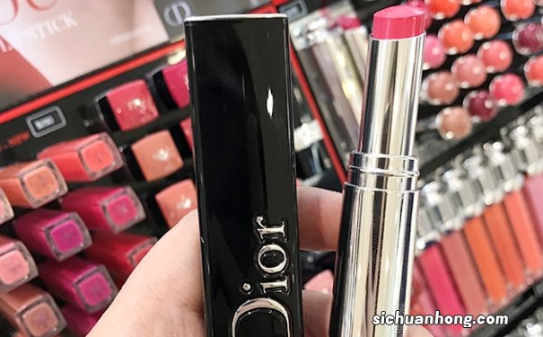 迪奥877多少钱？迪奥877口红价格