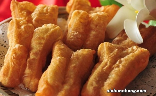 油条怎么炸好吃？油条的做法有哪些？