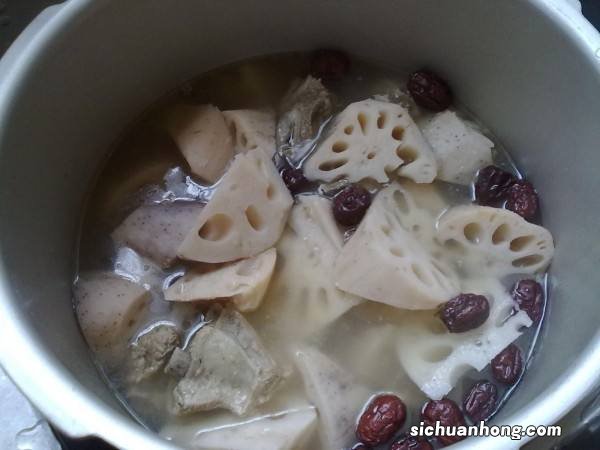 排骨炖莲藕多久能熟