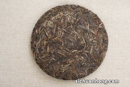 普洱茶饼什么颜色