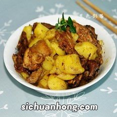 鸡架炖土豆怎么做好吃