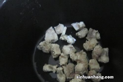 干茶树菇可以放多久