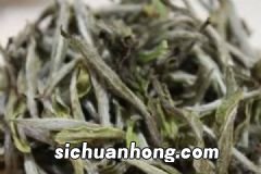 牛奶和酸奶到底哪个好？营养价值有啥区别？