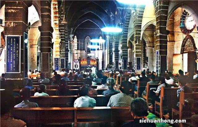 比厦门人少,比三亚更适合养老,只想在这座海边小城赖着不走