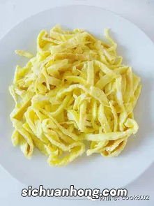 鸡蛋炒河粉怎么炒
