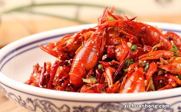 夏季吃小龙虾要注意些什么?夏季吃小龙虾的误区有哪些?