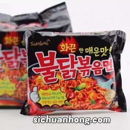 火鸡面怎么放辣椒酱