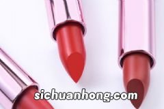 欧莱雅304唇釉怎么样?欧莱雅唇釉304试色