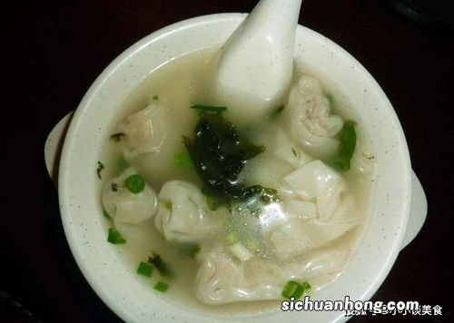 馄饨怎么和面热水冷水