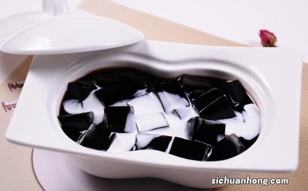 龟苓膏来例假可以吃吗？龟苓膏经期能吃吗？