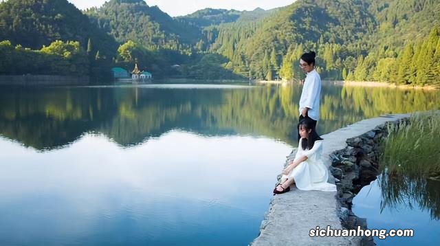 庐山枫叶红了！最美秋景渐入佳境！一入镜便是大片