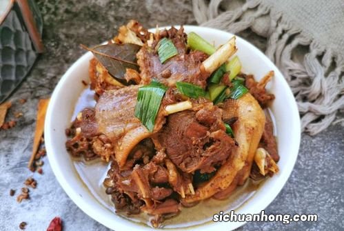 红烧鹅肉配什么好吃吗