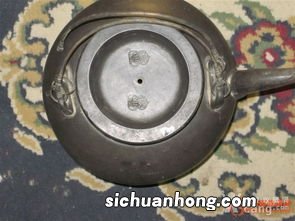 黑灰色的砂壶是什么壶